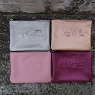 "ANGEL / DEVIL" POUCH
Copper color