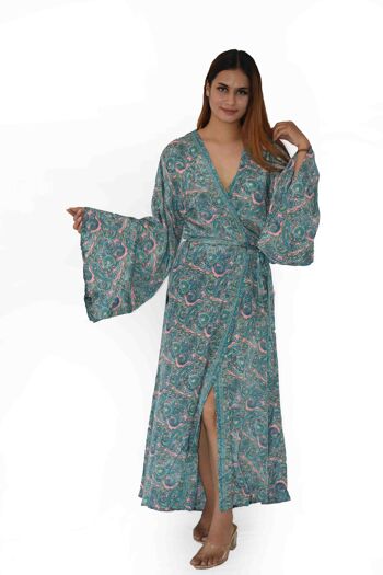 Robe kimono bohème, kimono vegan eco-responsable avec manches évasées, lien latéral et fente latérale 6