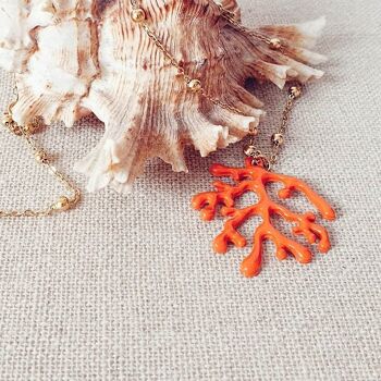 Collier Tangi, Pendentif Corail en Zamac Orange et Acier Inoxydable Doré 3