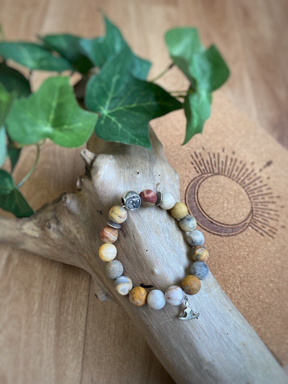 Bracciale Crazy Lace Agate 10mm Round Beads Yoga Lotus Charm