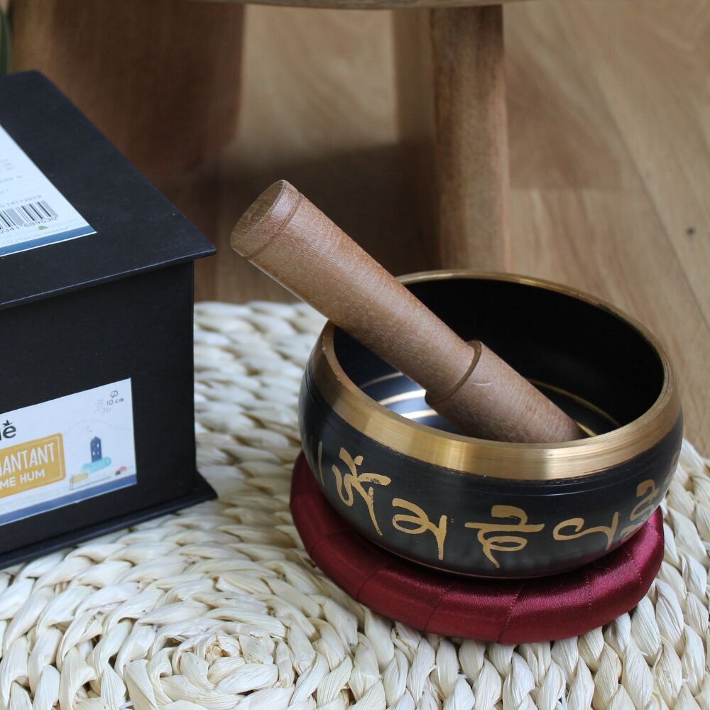 Schwarze Klangschalenbox Om Mani Padme Hum Durchmesser ca. 10cm