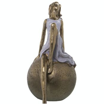 FIGURINE EN RÉSINE DE FILLE ASSISE SUR UN BALLON 20X11X22CM LL50431 3