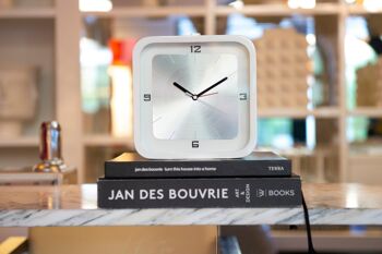 Horloge de table - 20 x 20 x 6 cm - Bois - 'Square Alarm' 5