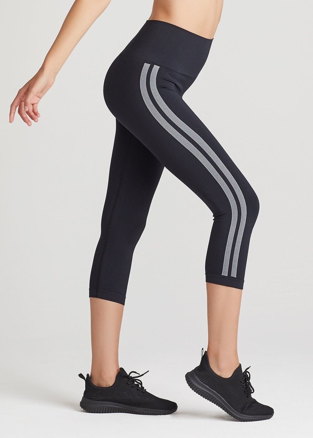 Yummie sales capri leggings