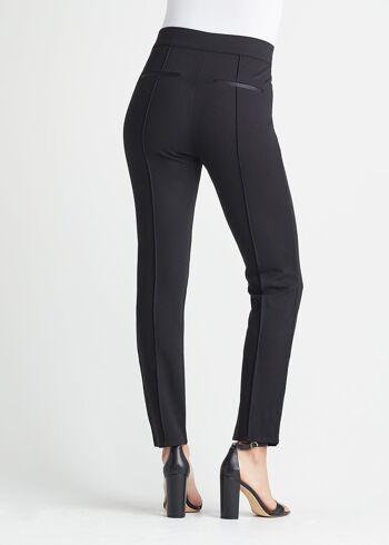 Pantalon droit coupe ajustée en ponte 6