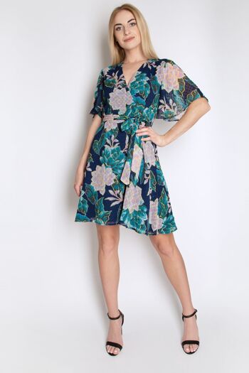 Robe à fleurs avec décolleté plongeant en V 2