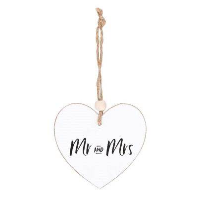 Mr e Mrs Hanging Heart Sentiment Sign