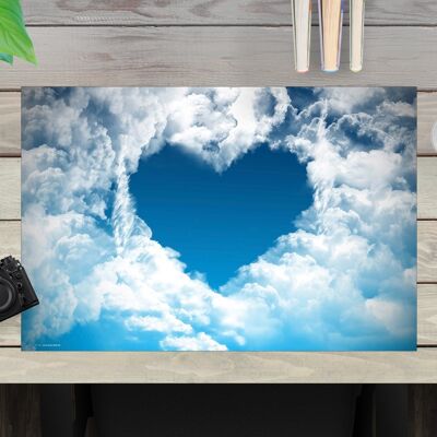 Schreibunterlage aus premium Vinyl für Kinder und Erwachsene – Ein Herz aus Wolken – 60 x 40 cm (BPA-frei)