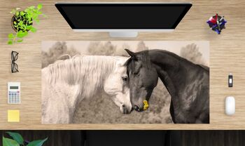 Sous-main en vinyle premium XXL avec tapis de souris intégré - Loving Horses - 100 x 50 cm (sans BPA) 1
