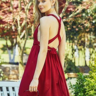 Vestido Corto de Verano con Espalda Abierta en Rojo Oscuro