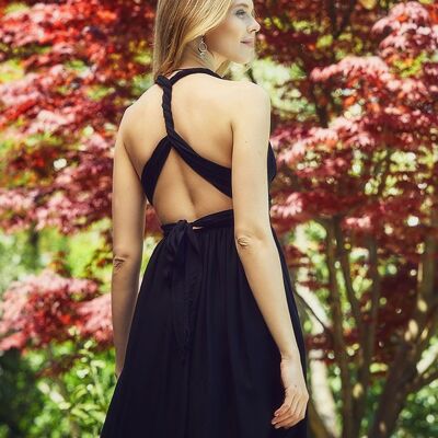 Vestido corto de verano negro con espalda abierta