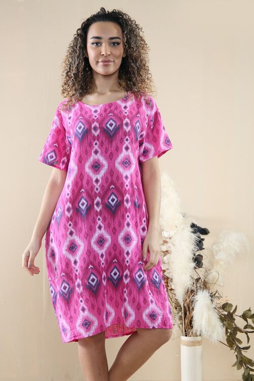 Short sleeve diamond pattern dress