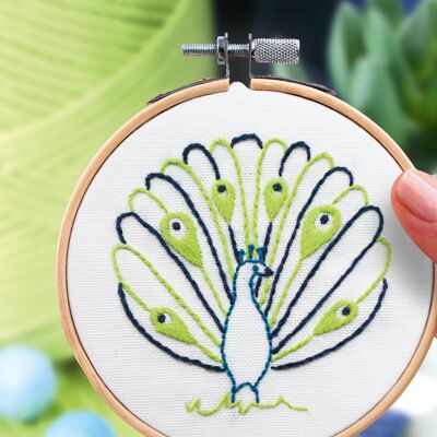 Les French Kits - Decorative embroidery - Peacock