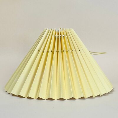 Lamp shade - Pastel yellow