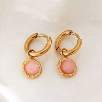 Boucles d'oreilles créole avec pierre ronde rose 2