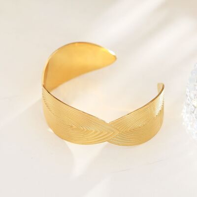 Bangle bracelet/adjustable leaf cuff