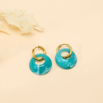 Boucles d'oreilles dorées avec pendentifs pierre bleue 3