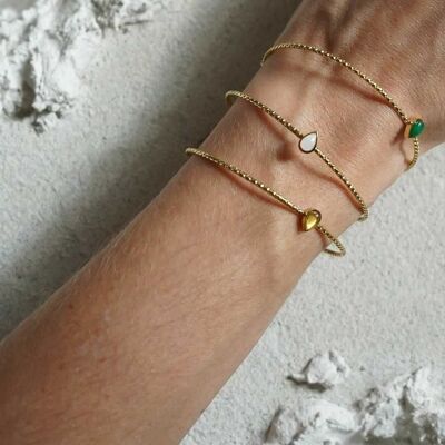 Bracciale in acciaio intrecciato fine regolabile con goccia di pietra naturale