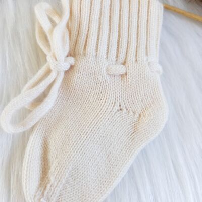 Scarpine/calzini per neonati in lana merino crema