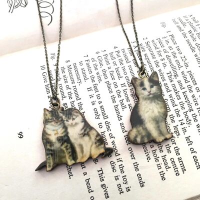 Kitten necklace - Kitten A - Antique bronze