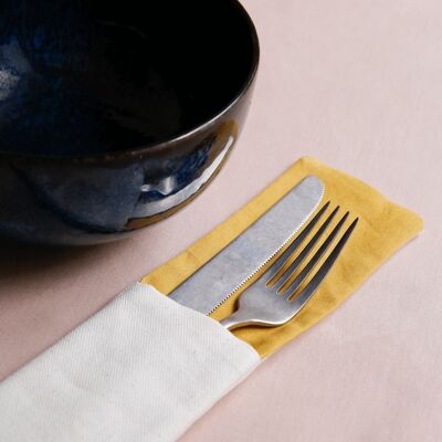 Decorative cutlery bags table set