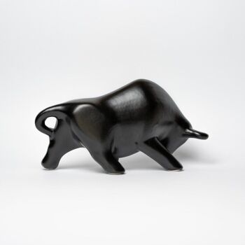 Figurine taureau en céramique décoration d'intérieur / Noir mat 4