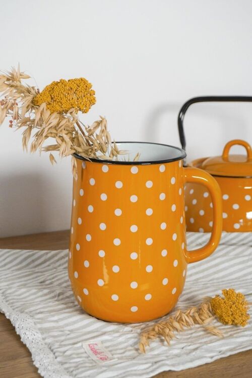 Enamel jug Polka dot mustard 2,5L Isabelle Rose