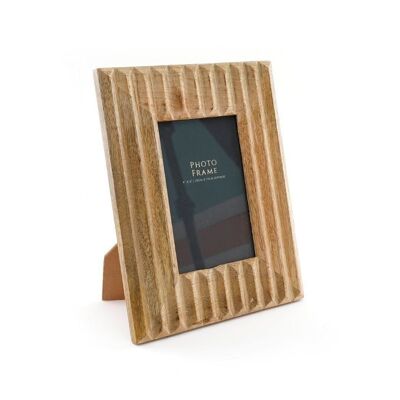 Ribbed Wooden Photo Frame