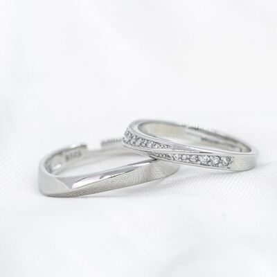 Verstellbares, schlichtes, silbernes Paar-Versprechensband-Zirkon-Ring-Set