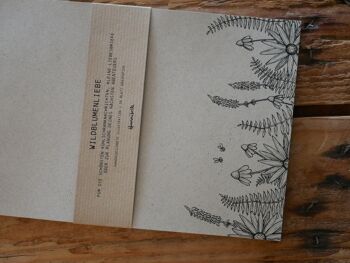 Bloc-notes en papier d'herbe dessinant des fleurs sauvages 6