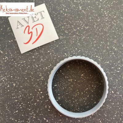 Cookie cutter for fondant stamps - 2-sided (round/wave)