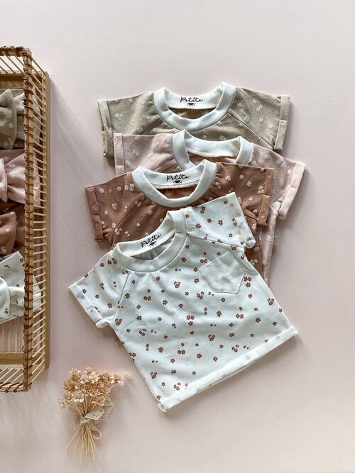 Baby cotton t-shirt / little flowers