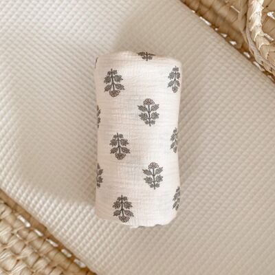 Baby swaddle / florals