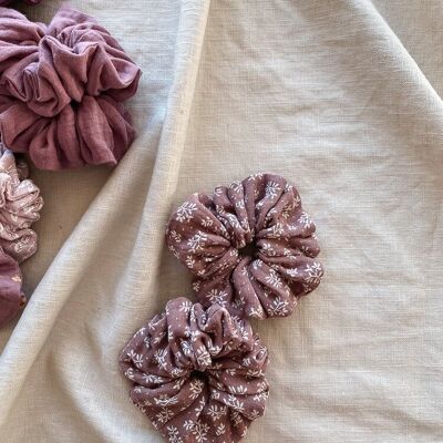 Wide muslin scrunchie / branches - lilac