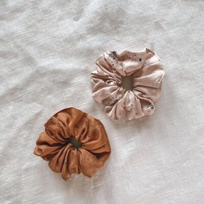 Wide viscose scrunchie