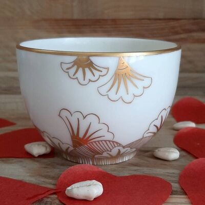 Tasse thé porcelaine sans anse Fleurs de mariage