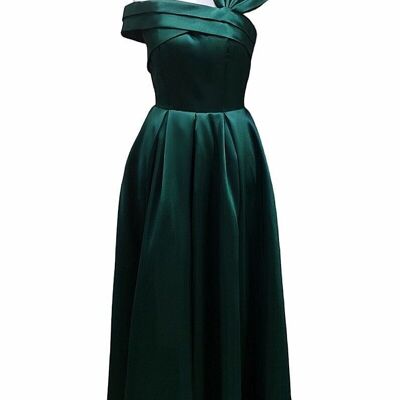 Long formal dress with emerald green bow