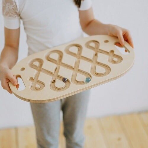 Juego de laberinto en espiral para niños