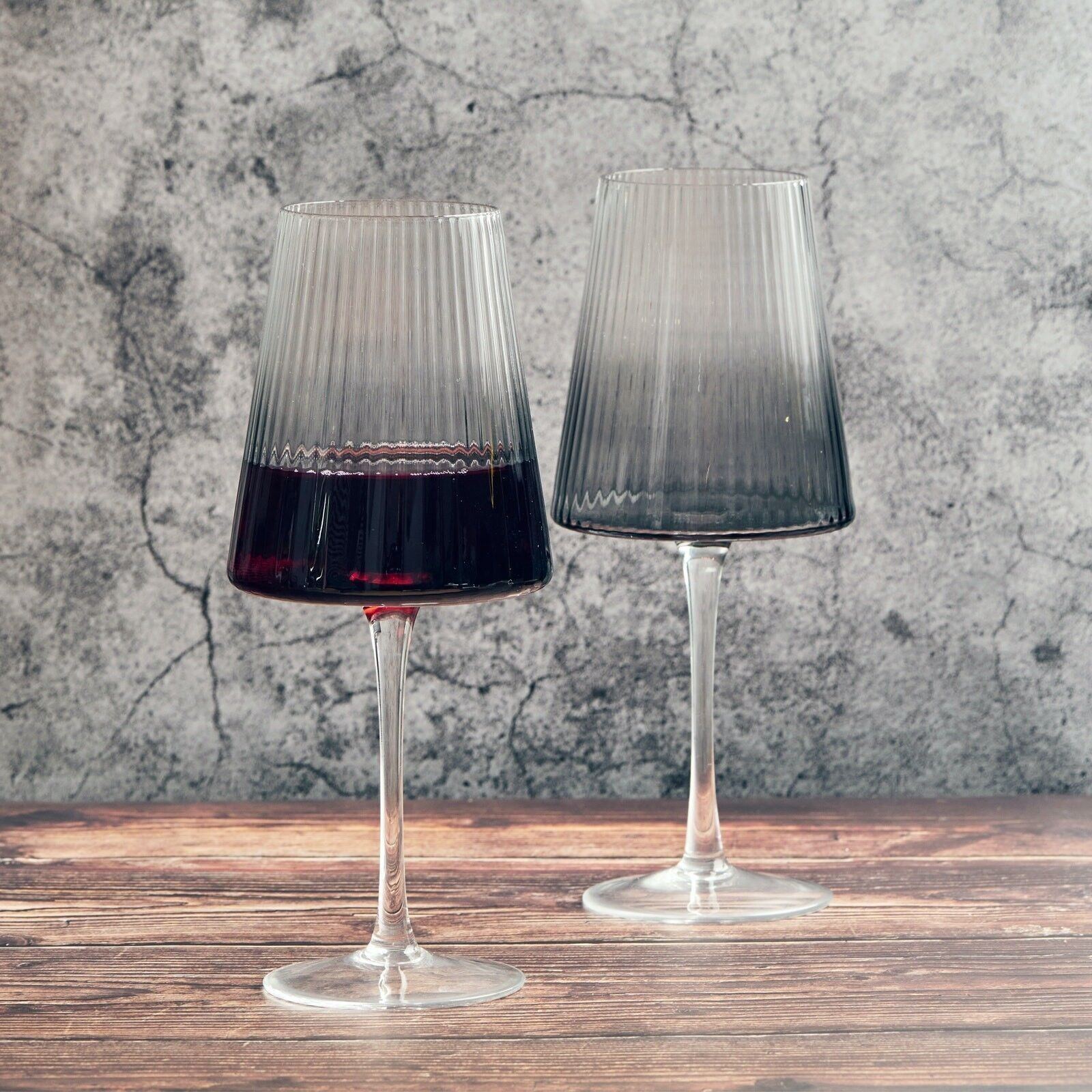 Set di 2 bicchieri da vino Empire Fumo