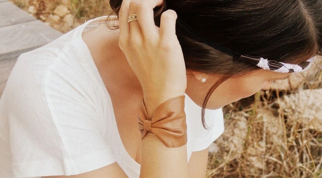 Polsino in pelle di cammello