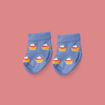 Emily Erdbeer-Babysocken – Babyausstattung