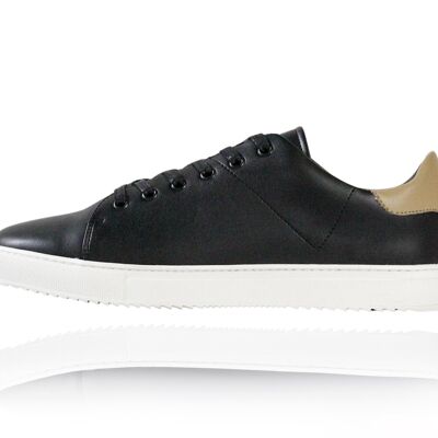 Sahara Black - sneakers made of cactus leather