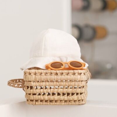 Cappellino bianco per bebè 1/3 mesi