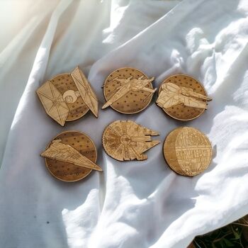 Ensemble de 6 sous-verres en bois Star Wars Ships - Cadeau de pendaison de crémaillère 1