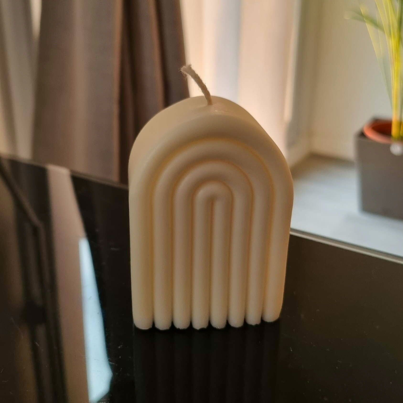 Candela in cera naturale ARCOBALENO Piccola