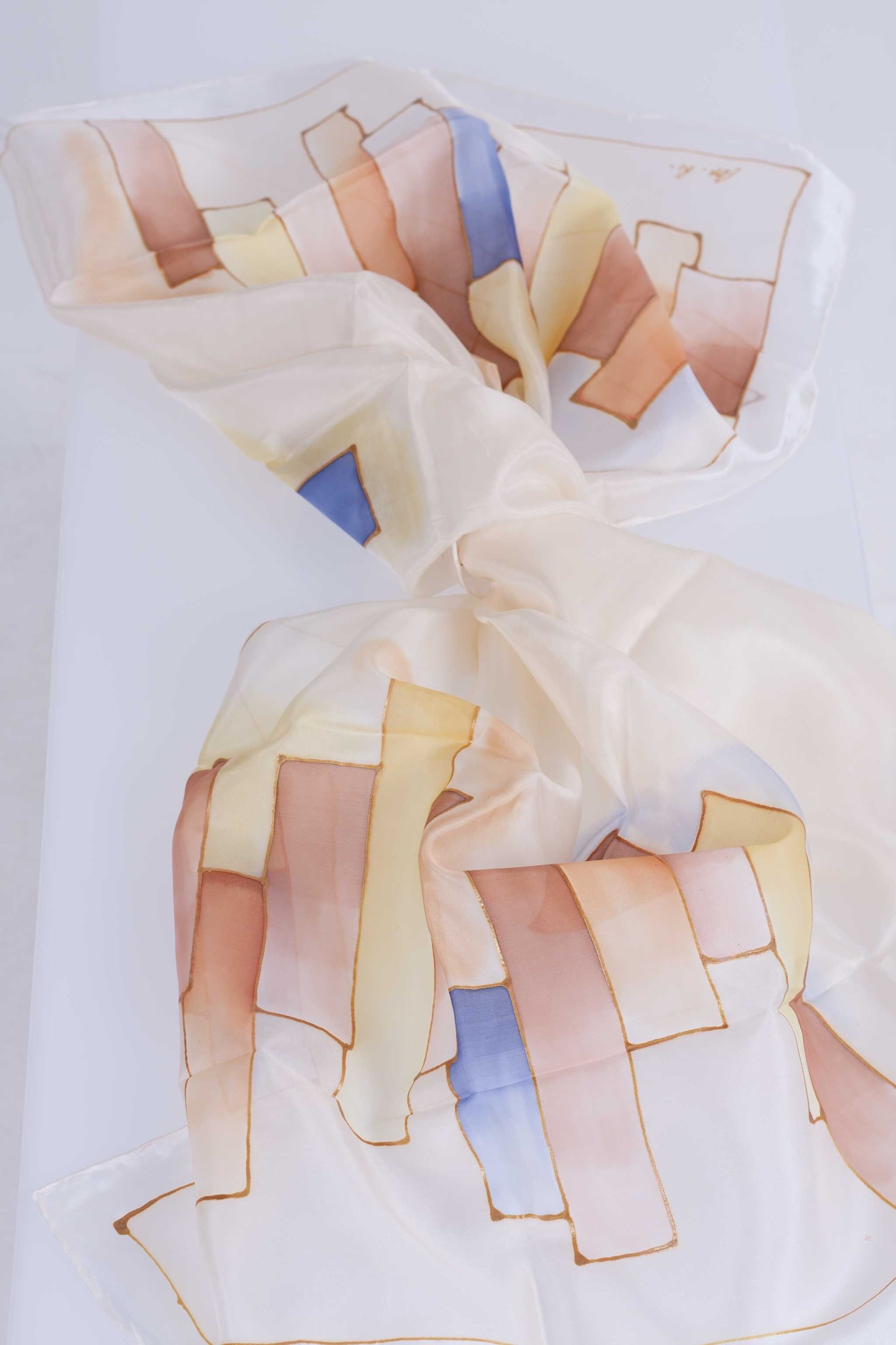 Handbemalter Naturseidenschal