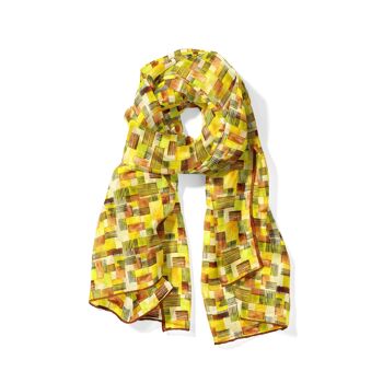 Foulard en soie naturelle imprimé jaune Cahyono 1