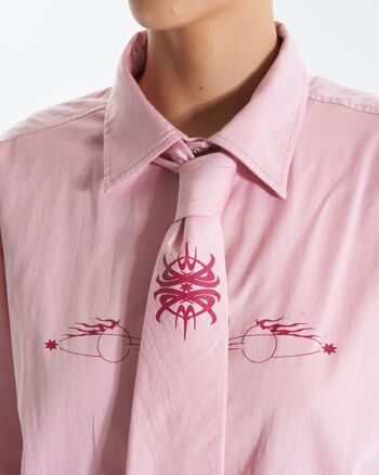 Kash Set chemise surdimensionnée et cravate avec imprimé tatouage en rose 7