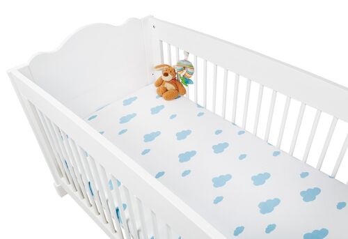 Jersey-Spannbetttücher für Kinderbetten im Doppelpack 'Wölkchen', hellblau und Uni, weiß