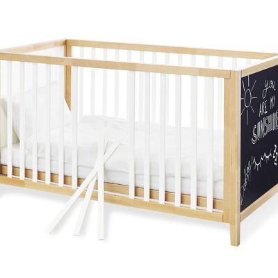 Children's bed 'Calimero' with chalkboard paint